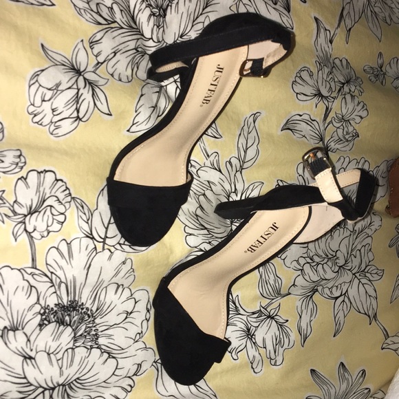JustFab Shoes - HEELS